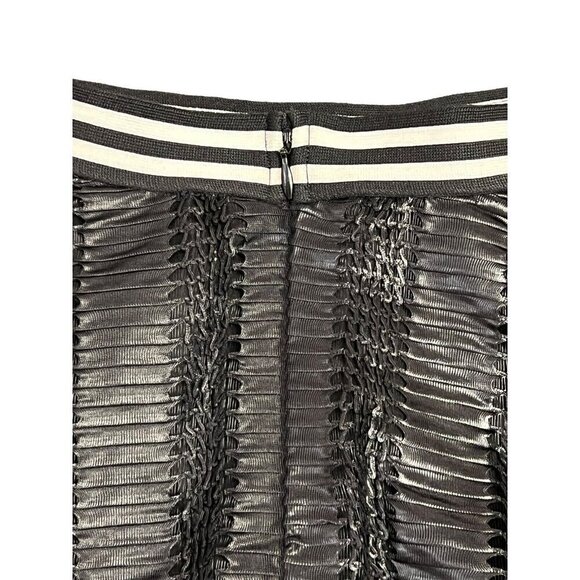 BCBGeneration Mini Skirt Size 0 Black Shine Lasercut Eyelet Back Zip NWT - Picture 4 of 10